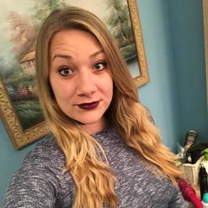 Meet your Posher, Kayla